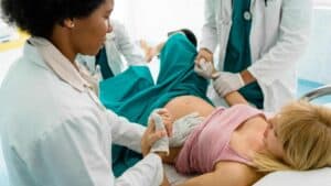Consequences and treatment options for mothers after birth trauma
